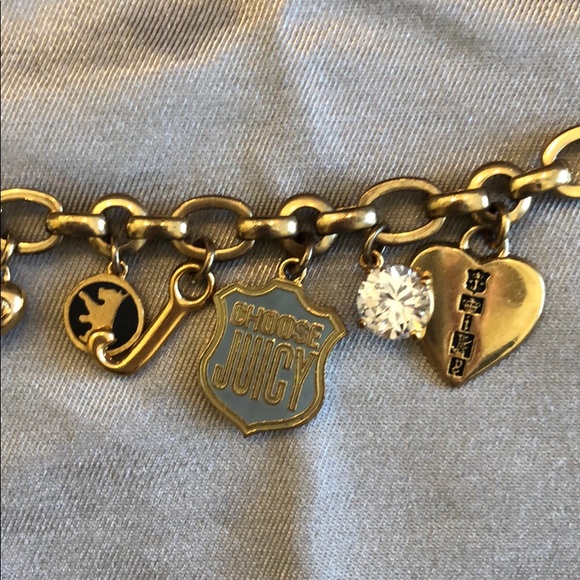 Gold Juicy Couture charm bracelet - Picture 3 of 3